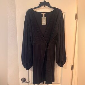 H&M Black Long Sleeve Dress